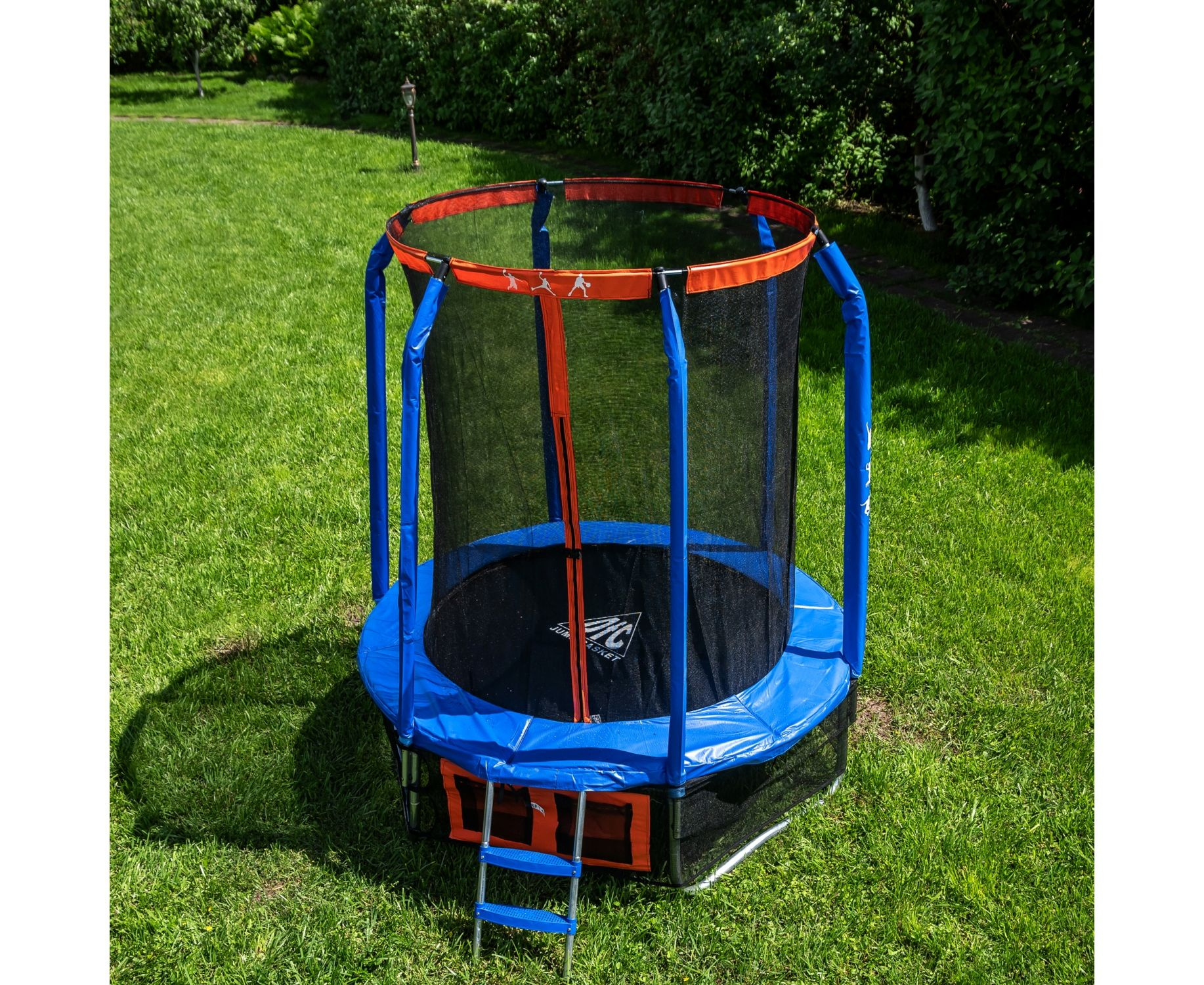 Батут с защитной сеткой DFC Jump Basket 8Ft